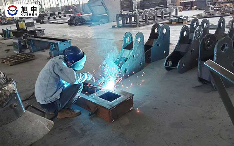 旭申智能裝備，焊接操作機，滾輪架，變位機廠家